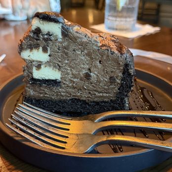 Miru Seafood - Chocolate dessert - Seafood Near Me - League City, Texas Miru Seafood - Chocolate dessert - Seafood Near Me - League City, Texas