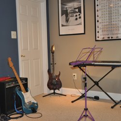 Affordable Music Lessons - Studio