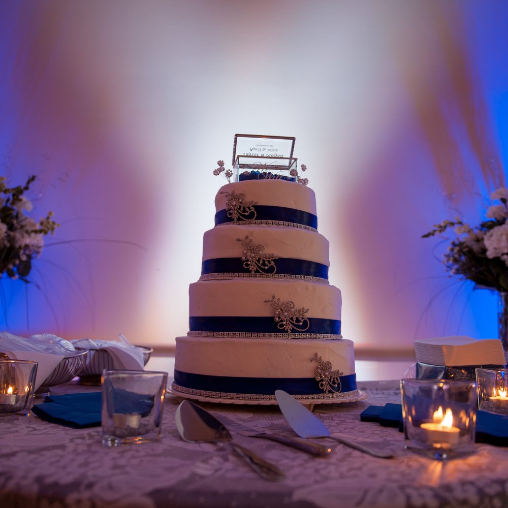 Jerry's Cakes & Donuts - I love Jerry's service and staff. They'll work with you to meet your needs. - Bakeries Near Me - Rapid City, South Dakota Jerry's Cakes & Donuts - I love Jerry's service and staff. They'll work with you to meet your needs. - Bakeries Near Me - Rapid City, South Dakota