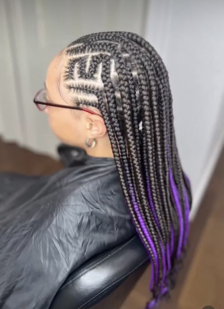 Dianas Hair Palace Logo