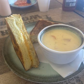 Pacos Family Diner - Grilled cheese with soup instead of fries (delish potato ham) - Soup Near Me - Parowan, Utah Pacos Family Diner - Grilled cheese with soup instead of fries (delish potato ham) - Soup Near Me - Parowan, Utah