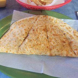 Taquerias Arandas - 10.09.26 - grande quesadilla