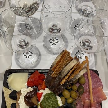 BOTTAIA Winery - Wine Tasting Room Near Me - Temecula, California