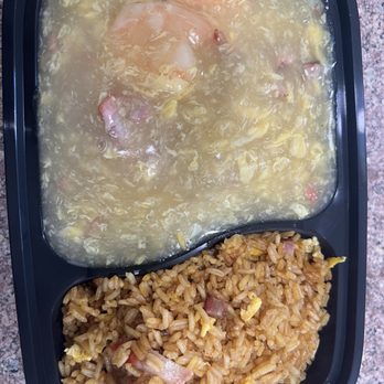 Wok To Go - Shrimp with Lobster Sauce Combo Platter Dinner - Chinese Near Me - Weston, Florida Wok To Go - Shrimp with Lobster Sauce Combo Platter Dinner - Chinese Near Me - Weston, Florida