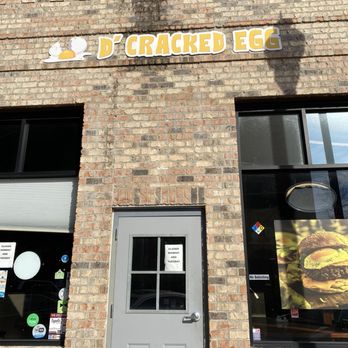 D'Cracked Egg - Front of Restaurant - Breakfast & Brunch Near Me - Tupelo, Mississippi