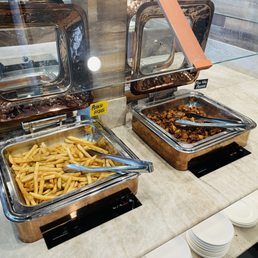 Fries and Vegetable Pakora Fries and Vegetable Pakora