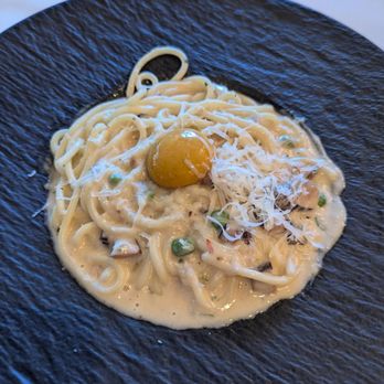 Crossroads Kitchen - Carbonara Pasta - Vegan Near Me - Los Angeles, California
