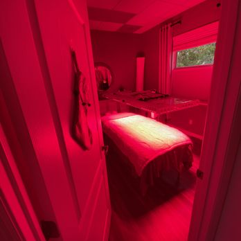 Umatter2 - Red Light Therapy added in 2025 - Massage Therapy Near Me - Rockledge, Florida Umatter2 - Red Light Therapy added in 2025 - Massage Therapy Near Me - Rockledge, Florida