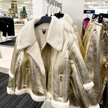 Macy's - I love gooooooold lol - Department Stores Near Me - San Jose, California