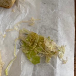 11am & the lettuce is brown? :/