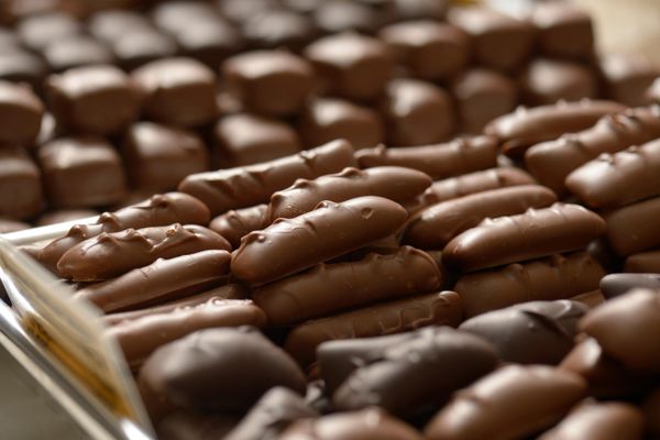 Mueller Chocolate Co. by null