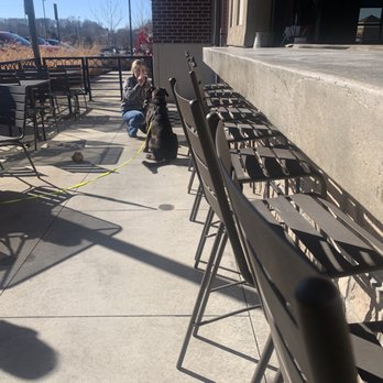 Old Chicago Pizza + Taproom - Does u bartender care about u customers and dogs too - Pizza Near Me - Lawrence, Kansas Old Chicago Pizza + Taproom - Does u bartender care about u customers and dogs too - Pizza Near Me - Lawrence, Kansas