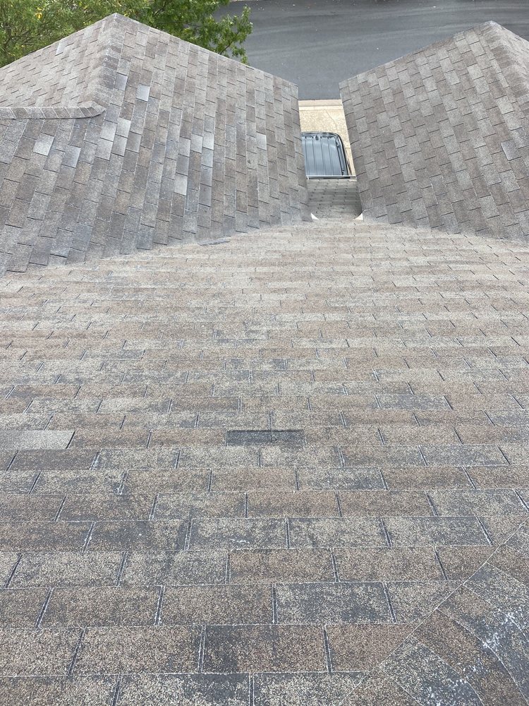 Slide of Skyline Metal Roofing