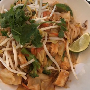 Boulder Dushanbe Teahouse - Peanut noodles with chicken - Tea Rooms Near Me - Boulder, Colorado