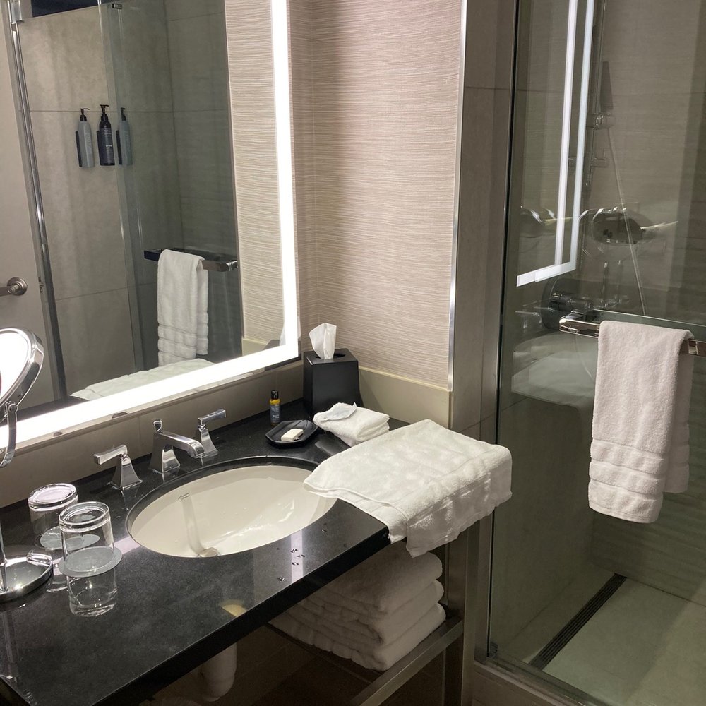 The Westin Annapolis - The nice sized bathroom - Hotels Near Me - Annapolis, Maryland The Westin Annapolis - The nice sized bathroom - Hotels Near Me - Annapolis, Maryland