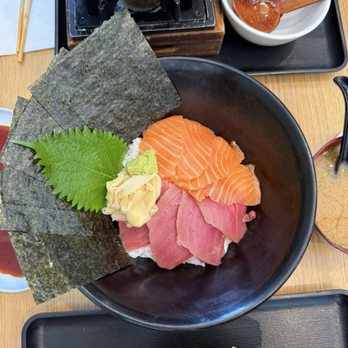 Okidoki by Meiji - Salmon & Tuna Bowl (R) - Izakaya Near Me - Tustin, California Okidoki by Meiji - Salmon & Tuna Bowl (R) - Izakaya Near Me - Tustin, California