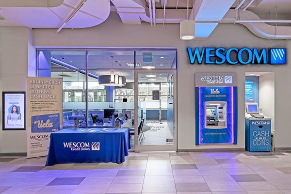 Wescom Pos WESCOM FINANCIAL - Updated June 2026 - 23 Photos - 308 Westwood Plz ...