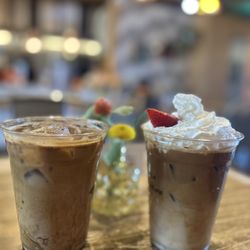 Minglewood - Valley of gold (left) Tartufo (right)  both drinks had great flavor