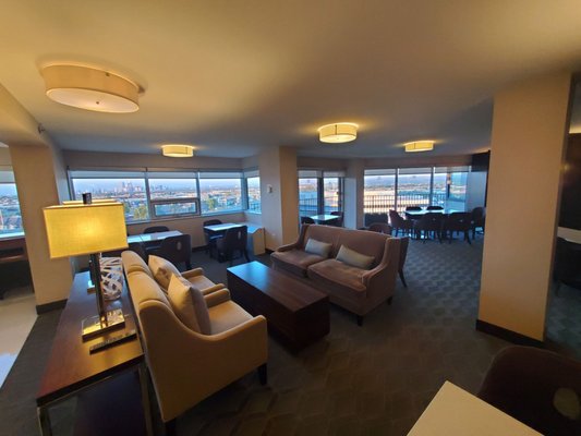 Sheraton Cavalier Calgary Hotel by null