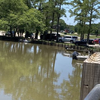 Pine Tree Lodge - The Bayou - Seafood Near Me - Beaumont, Texas