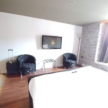 Hôtel Port-Royal - Very spacious - Hotels Near Me - Quebec City, Quebec Hôtel Port-Royal - Very spacious - Hotels Near Me - Quebec City, Quebec