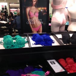 Victoria's Secret & PINK