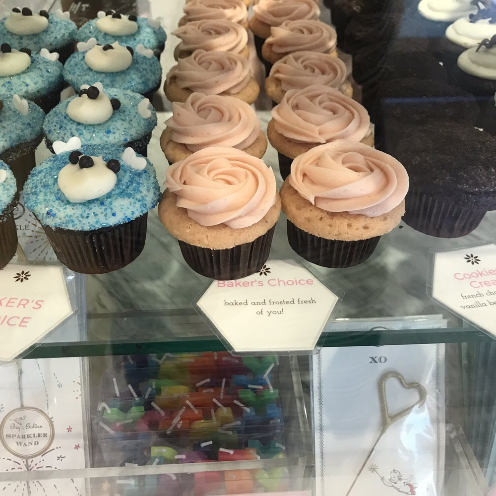 Dots Cupcakes - Cupcakes Near Me - Pasadena, California Dots Cupcakes - Cupcakes Near Me - Pasadena, California