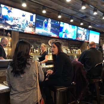 The Brass Tap - Full bar, lots of TVs to watch sports. - Cocktail Bars Near Me - Vineland, New Jersey