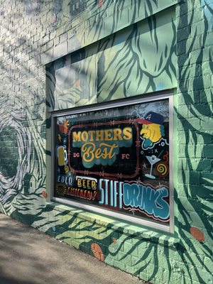 Mothers Best Fried Chicken by null