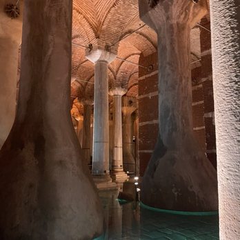 Yerebatan Sarnıcı - Landmarks & Historical Buildings Near Me - Istanbul, 34 Yerebatan Sarnıcı - Landmarks & Historical Buildings Near Me - Istanbul, 34
