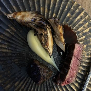 Miro Kaimuki - Wagyu, mushroom and puréed sweet potato - Asian Fusion Near Me - Honolulu, Hawaii