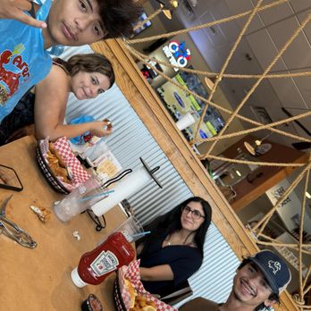 Angry Crab Shack - Seafood Near Me - Orange Beach, Alabama