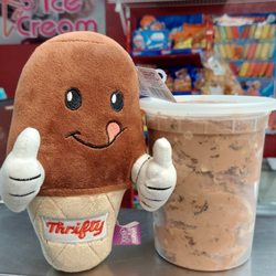 Thrifty Ice Cream Calis Scoops - Chamango Quart