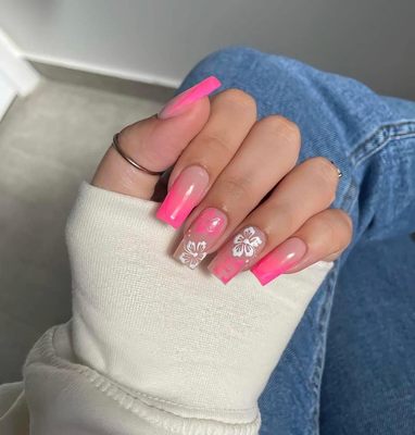 Polished Nail Lounge
