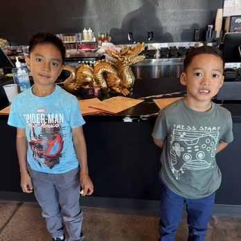 Dragon Wok - Chinese Near Me - Fresno, California Dragon Wok - Chinese Near Me - Fresno, California