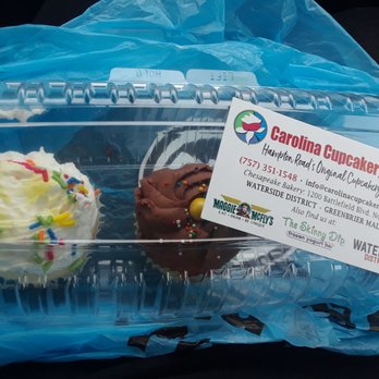 Carolina Cupcakery - Holy yummy batman!!!! - Bakeries Near Me - CHESAPEAKE, Virginia