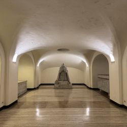 Basilica di San Pietro - Popes and royalty interred at St. Peter's Basilica - crypt below the basilica