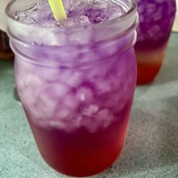 Elements Cafe - Blue raspberry lemonade iced tea