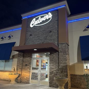 Culver's - Outside - Fast Food Near Me - Avondale, Arizona