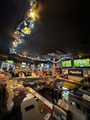 Penn Hotel Sports & Raw Bar by null