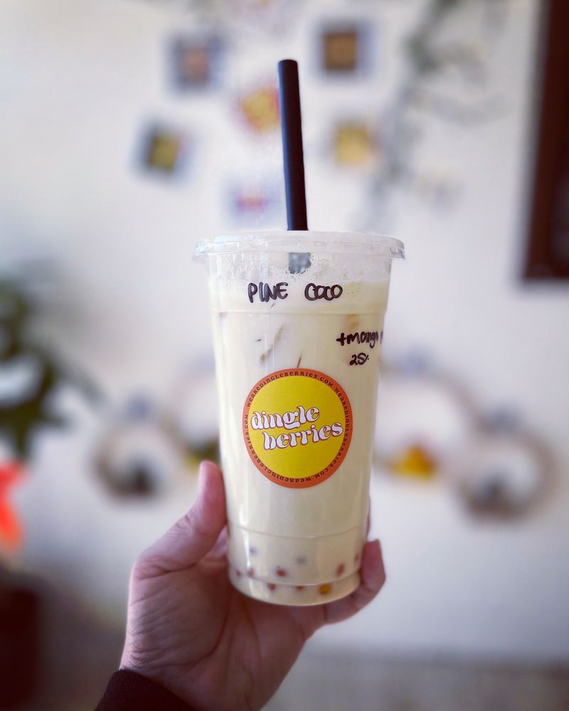 DINGLE BERRIES Updated October 2024 153 Photos & 83 Reviews 733 W