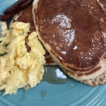 Mama's Royal Cafe - Breakfast & Brunch Near Me - Oakland, California Mama's Royal Cafe - Breakfast & Brunch Near Me - Oakland, California