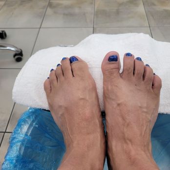 Foxy Nails - Freshly manicured and massaged - Nail Salons Near Me - Reno, Nevada