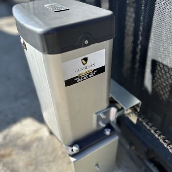 Guardian Garage and Gate - Fences & Gates Near Me Guardian Garage and Gate - Fences & Gates Near Me