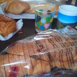 Boulanger Avé Alexandre - Baguette, pain complet et viennoiseries, la base !