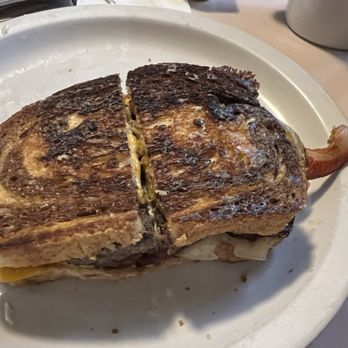 Franks Diner - Patty Melt - Diners Near Me - Kenosha, Wisconsin