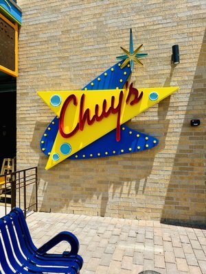 Chuy's by null