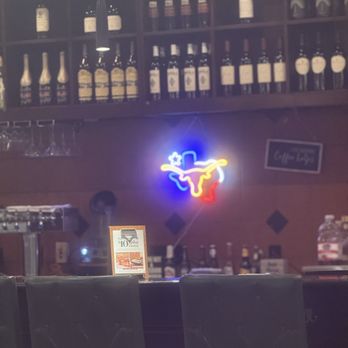 Carrabba's Italian Grill - Bar - Italian Near Me - Austin, Texas