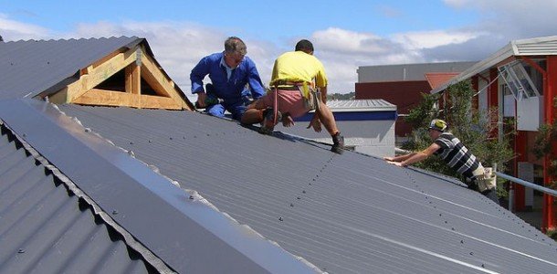 Slide of Roofing Experts Austin