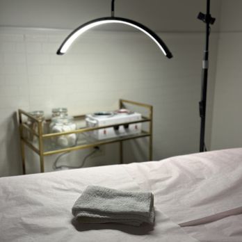 Le Skin - Waxing set up. All areas / all genders - Waxing Near Me - Las Vegas, Nevada Le Skin - Waxing set up. All areas / all genders - Waxing Near Me - Las Vegas, Nevada